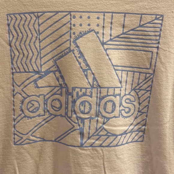 Ladies Adidas Amplifier Tee Size XL - Picture 2 of 4